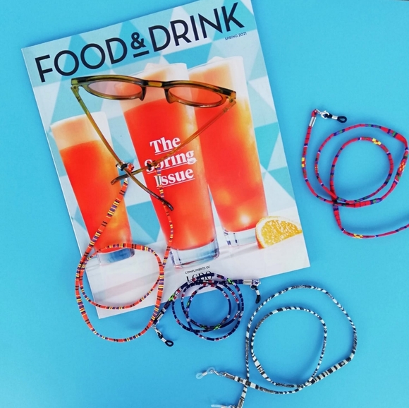 Strap Holder Eyeglass or mask - Picture 1 of 4